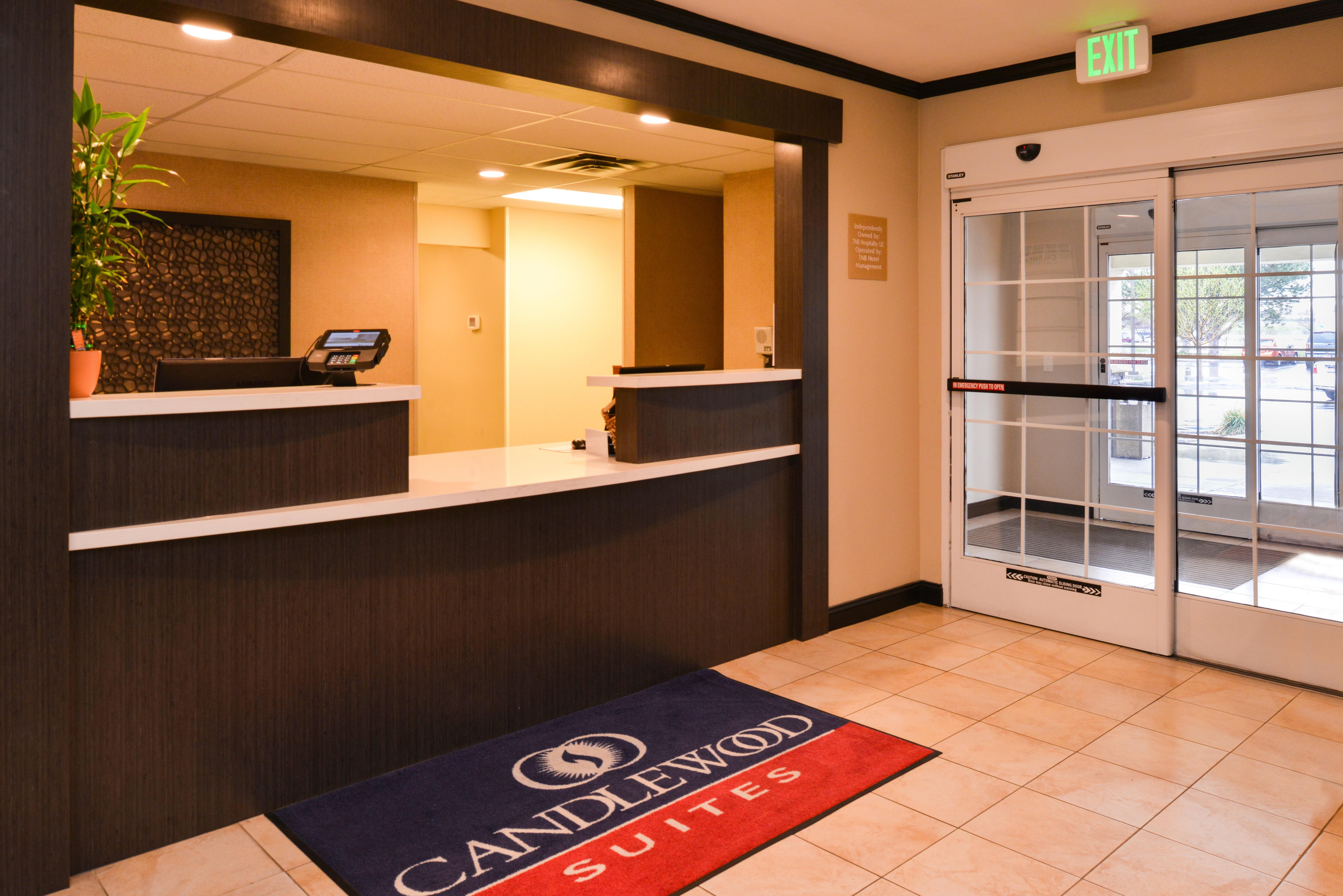 Candlewood Suites Boise - Towne Square By Ihg Eksteriør bilde